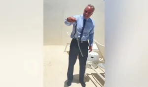 rfk-jr-handles-snakes-in-dr-ozs-patio-video-18429 RFK Jr. Handles Snakes in Dr. Oz's Patio Video