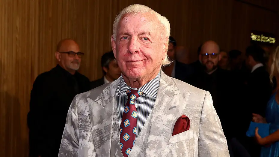 Ric Flair Again Criticizes Lakers Star's Injury Absence