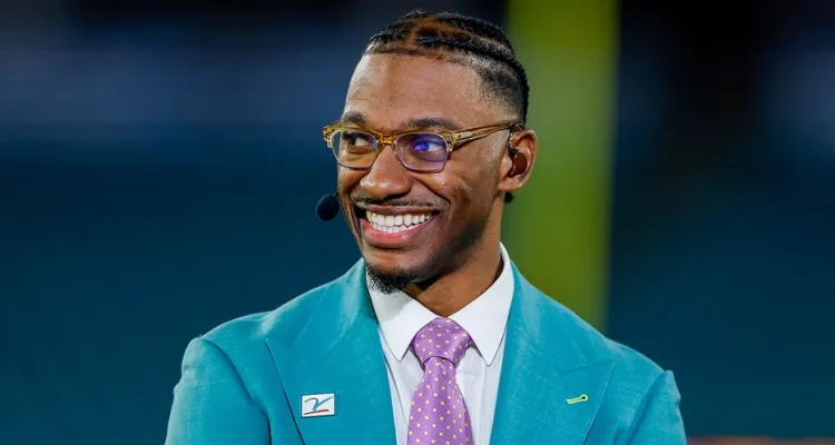 Robert Griffin III Reminds Americans of Memorial Day's True Meaning in D.C.
