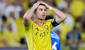 Ronaldo Stunned by Al-Nassr Goalie's Error in Title Race Setback