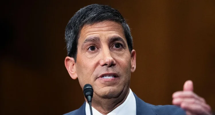 Senate Approves Warsh for Fed Governor, Paving Way for Chair Position