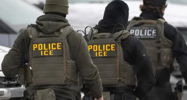 Senate Votes to Ban ICE Masking, Allow Suits for Rights Violations