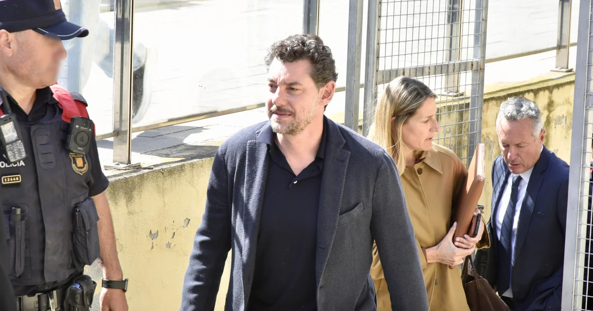 Son of Mango Founder Denies Killing Him
