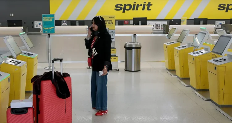 Spirit Airlines Chaos: A Blow to Budget Travelers Seeking Answers