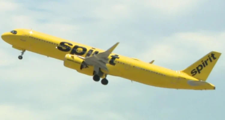 Spirit Airlines to Halt Operations This Weekend Without Rescue