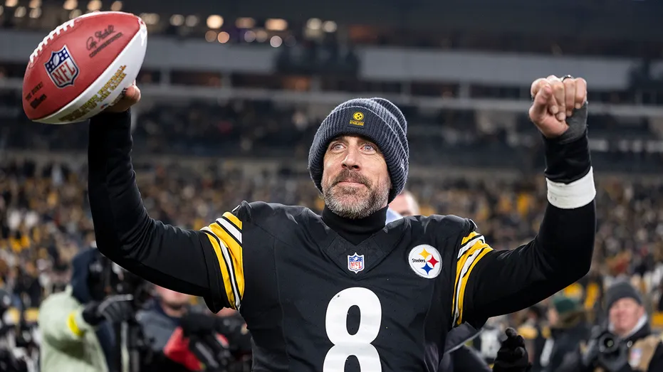 Steelers Legend Jerome Bettis on Aaron Rodgers' Return: "Excitement in the Air