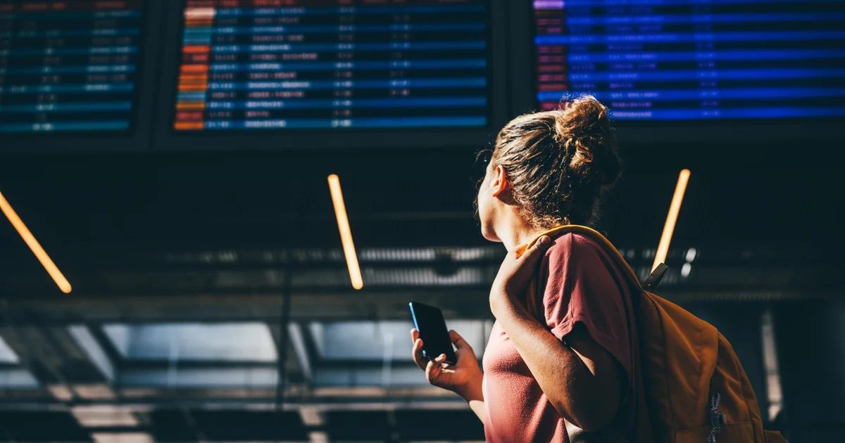 Summer Air Travel Challenges and How to Prepare