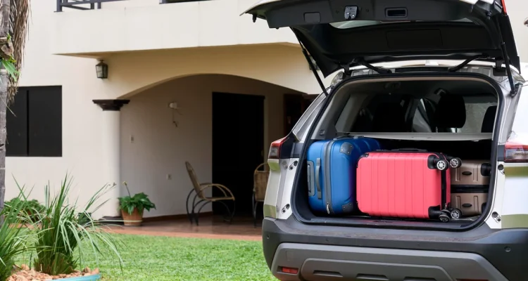 Summer Travelers Face "Vacation Inflation" Amid Rising Airfare and Gas Prices