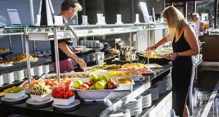 Surprise Charges for Cruise Passengers Taking Food to Cabins