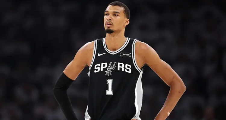 Thunder Dominate Spurs in Game 5, Push Them to the Brink