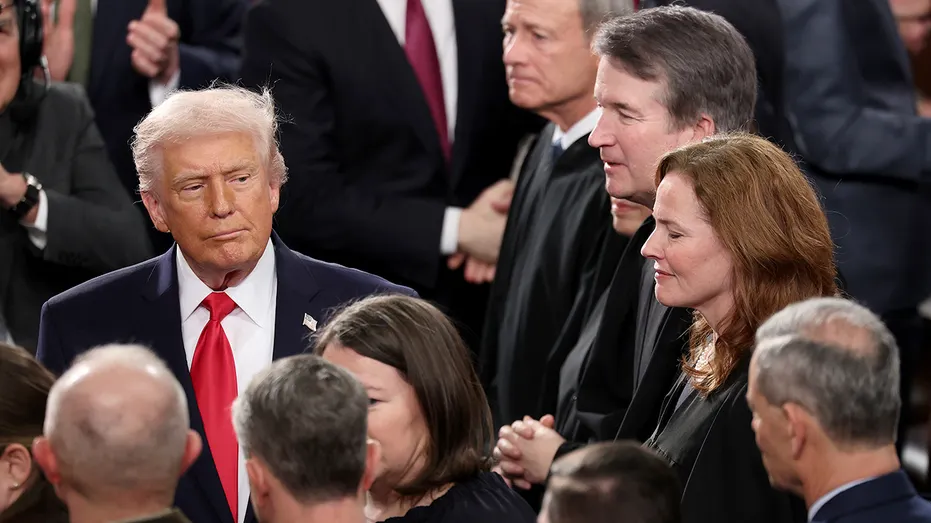 Trump Names Supreme Court Justices He Criticizes on Tariff Decision