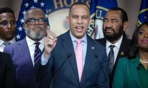 Virginia GOP Leader Slams 'Power-Hungry' Jeffries Amidst Democratic 'Insane' Gambit Against High Court