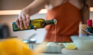A type of fat might raise diabetes risk, while another combats it