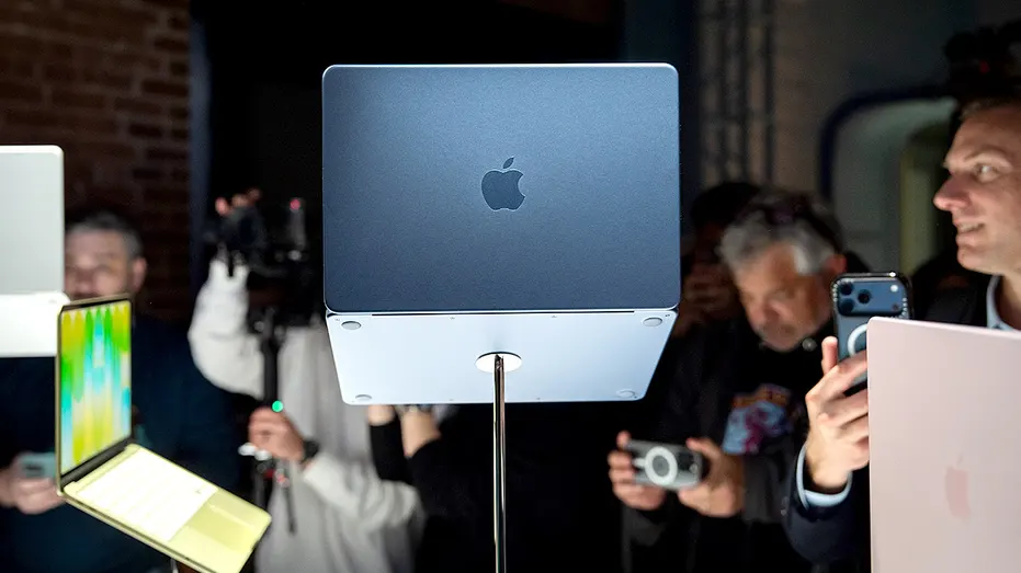 AI Aids Bypass of Apple M5 Defenses