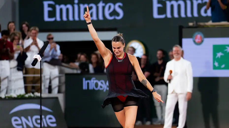 Andy Roddick Questions Odd Request for Aryna Sabalenka's Dance After French Open Victory Over Naomi Osaka