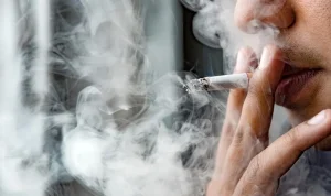 as-a-doctor-i-know-we-must-help-the-overlooked-smoker-12715 As a Doctor, I Know We Must Help the Overlooked Smoker