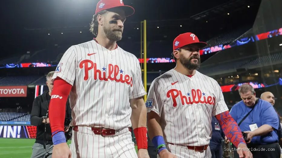 Bryce Harper cycles, Schwarber homers thrice in Phillies rout of Mets