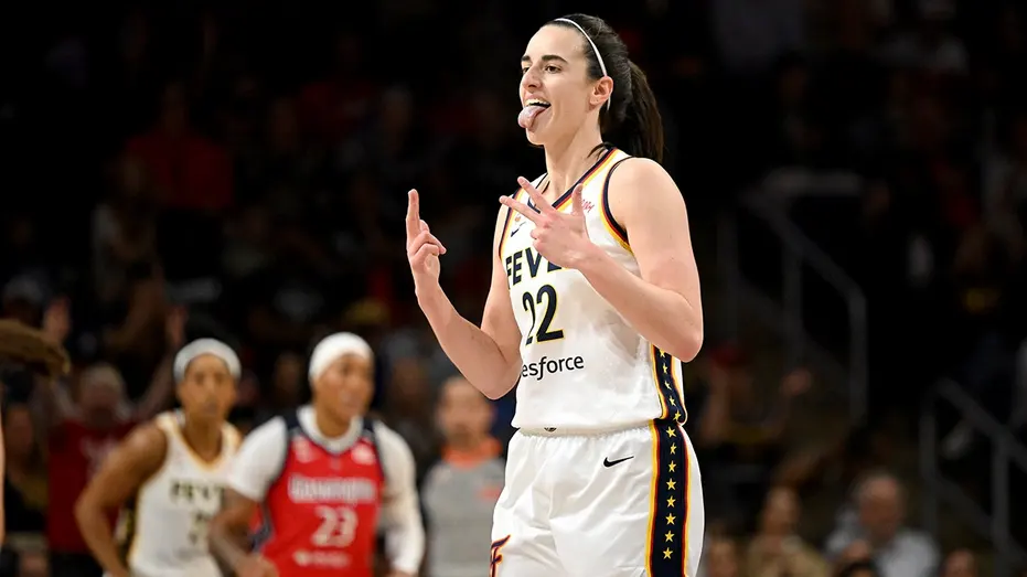 Caitlin Clark's Late 3-Pointer Secures Indiana Fever's 78-76 Victory