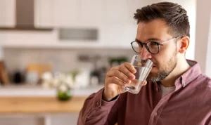 Can Alkaline Water Really Boost Your Health? Experts Weigh In