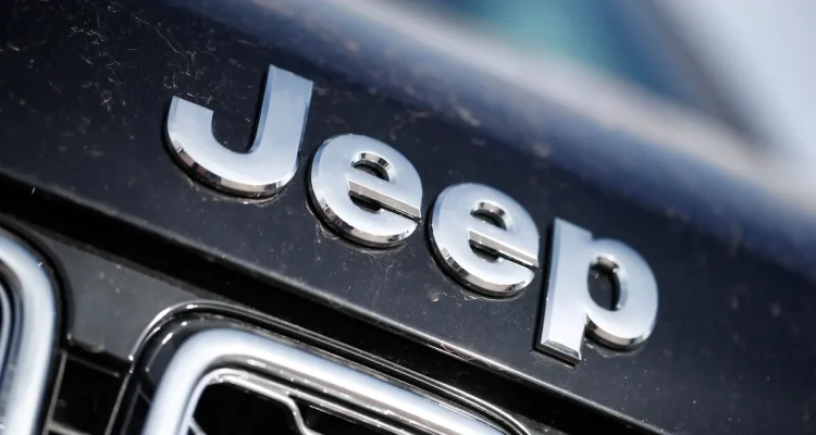 Chrysler Recalls Over 1 Million Jeeps Due to Fire Risk