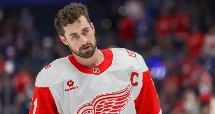 Detroit Red Wings captain Dylan Larkin reportedly requests trade