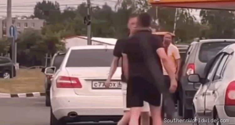 Fights Erupt at Russian Gas Stations Amid Fuel Shortages