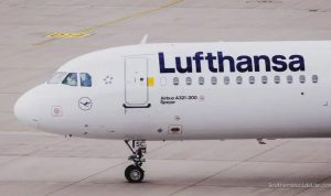 fitness-influencer-told-she-looked-naked-by-lufthansa-forced-to-zip-up-before-bo-46684 Fitness Influencer Told She Looked "Naked" by Lufthansa, Forced to Zip Up Before Boarding