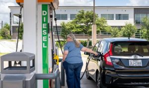 Gas Prices Drop Below $4 Per Gallon for First Time in Almost 3 Months