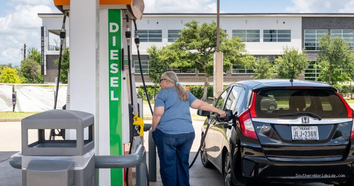 Gas Prices Drop Below $4 Per Gallon for First Time in Almost 3 Months