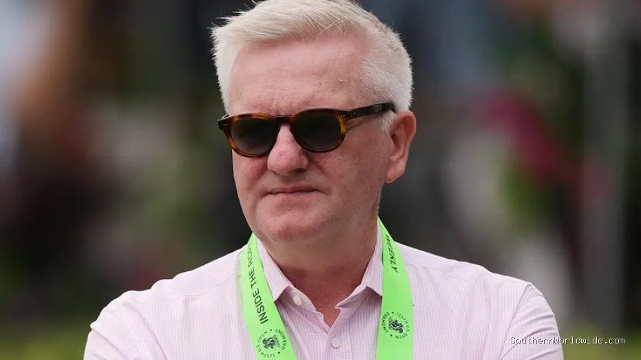Golf Channel analyst calls Long Island fans "a stain on the game" after US Open incidents.