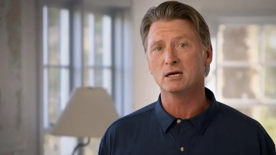Maine GOP Hopeful Who Ran Birthing Clinics for Migrant Women Seeks Trump Endorsement