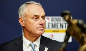 Manfred Warns: Salary Cap Push Could Spark 1994-Style Work Stoppage