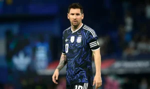 Messi: I'll Keep Playing As Long As I Can