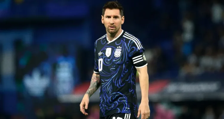 Messi: I'll Keep Playing As Long As I Can