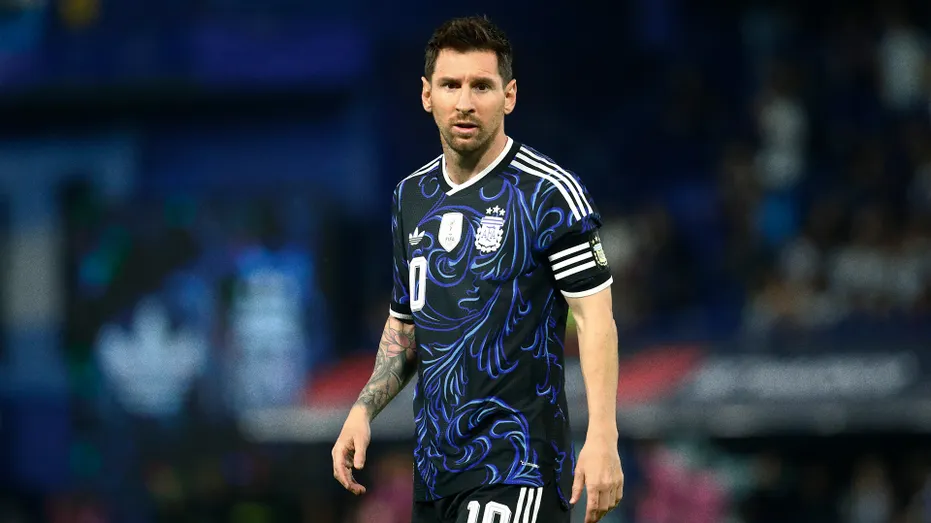 Messi: I'll Keep Playing As Long As I Can