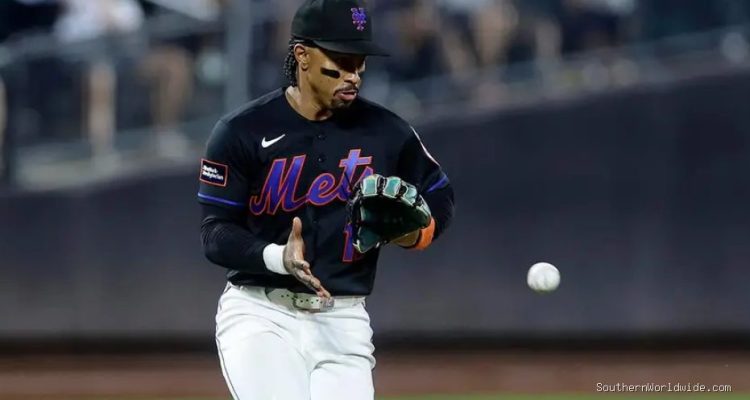 Mets' Brutal Season Culminates in Error-Riddled Doubleheader Loss Amidst Fan Frustration