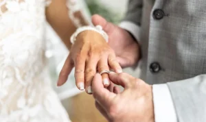 Money Talks: Essential Financial Discussions Before Marriage
