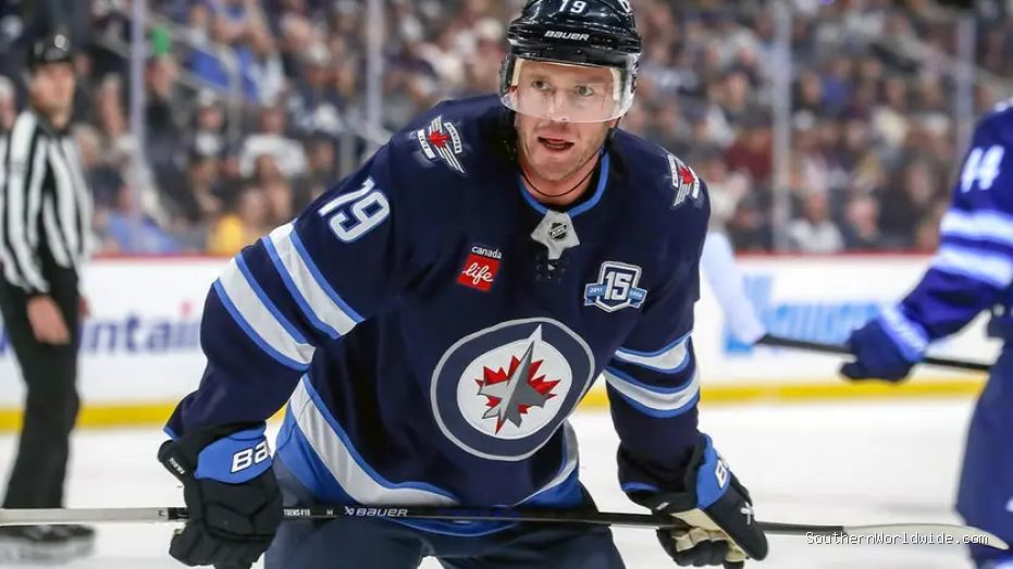 NHL Star Jonathan Toews Retires After 16-Year Career