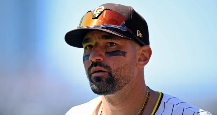 Padres Part Ways With Outfielder Nick Castellanos Following Short Stint