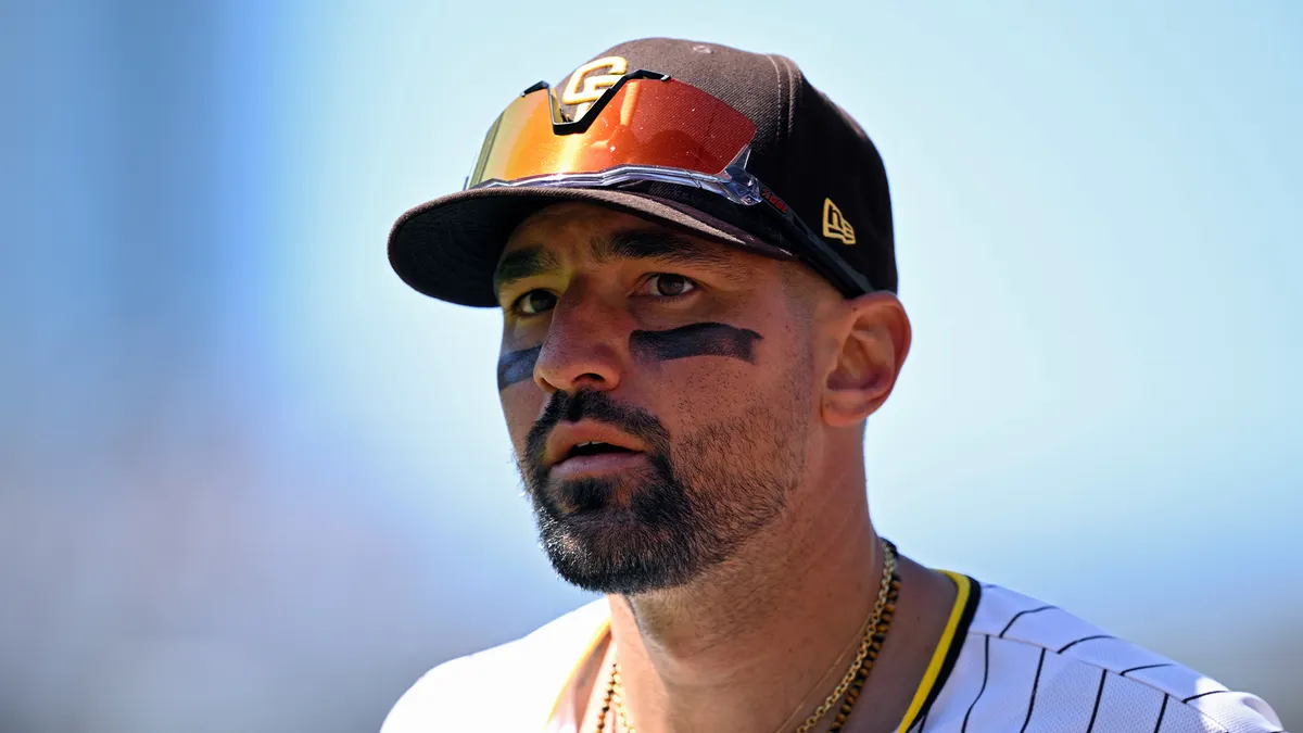 Padres Part Ways With Outfielder Nick Castellanos Following Short Stint