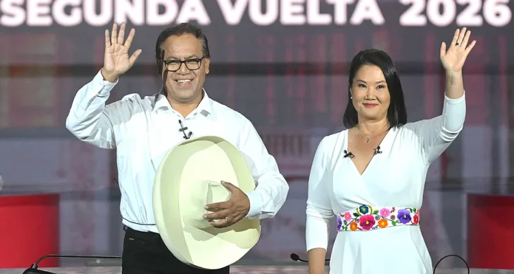 Pro-US conservative faces leftist in Peru's pivotal presidential runoff