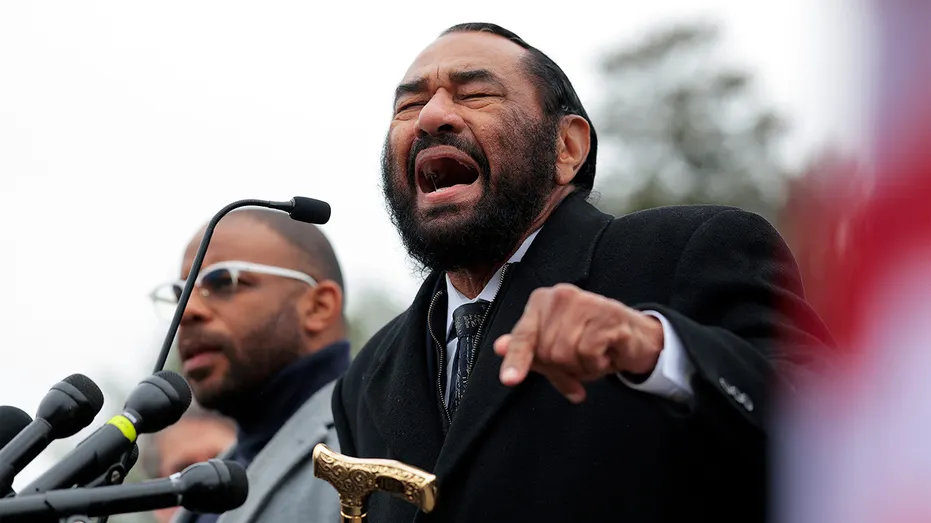 Rep. Al Green Tells Homeland Security Secretary to 'Shut Up' Over Racist Accusation