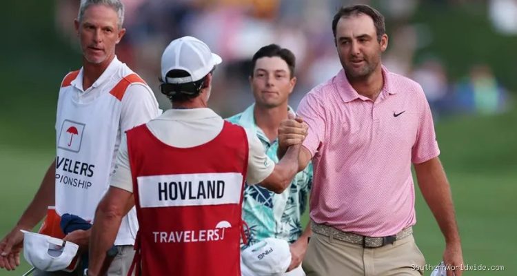 Scottie Scheffler Makes Clutch Putt, Forces Monday Playoff with Viktor Hovland