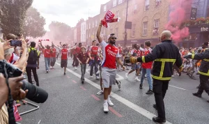 Six Injured in London Amidst Arsenal's Premier League Celebration, 24 Detained