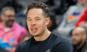 spurs-coach-mitch-johnson-disagrees-with-star-players-trump-stance-before-game-3-33389 Spurs Coach Mitch Johnson Disagrees with Star Player's Trump Stance Before Game 3