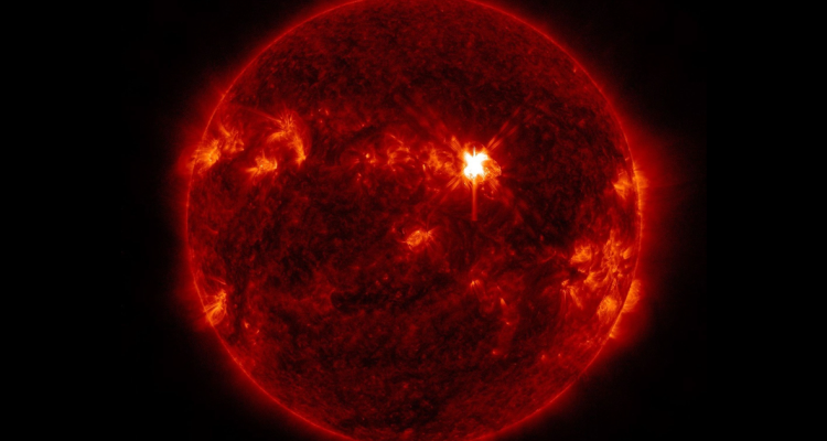 Sun Emits Three Flares, Boosting Northern Lights Potential for U.S.