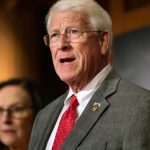 Top Republican Senator Criticizes Trump's Iran Deal, Calls it Vastly More Expensive Than Obama's