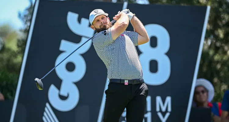 Tyrrell Hatton Leads After Round 2 of LIV Golf Andalucía