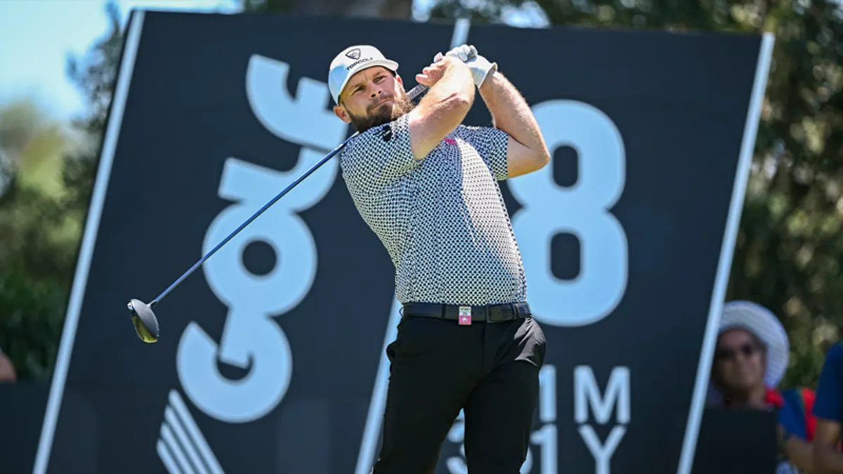 Tyrrell Hatton Leads After Round 2 of LIV Golf Andalucía