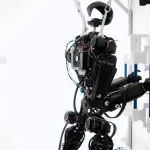 Will a four-armed robot take astronauts' jobs in space?